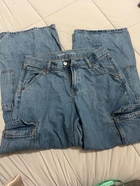 Old Navy Baggy Light Blue Wide Leg Carpenter Jeans size 4